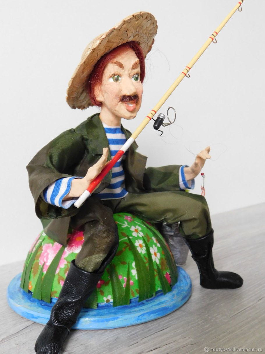 Интерьерная кукла охотник