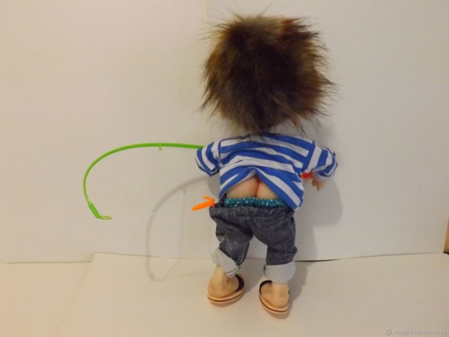 Текстильная кукла охотник