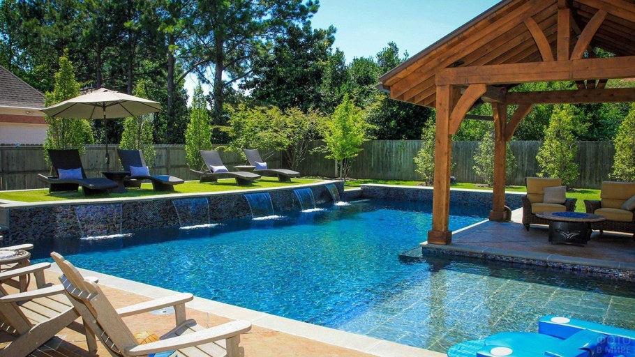 Пергола патио с мангалом