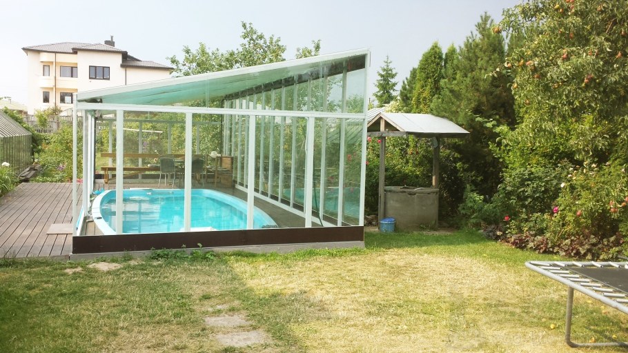 Беседка с мини бассейном