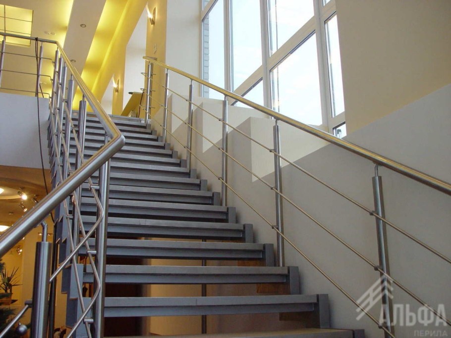 Лестничные перила нержавейка