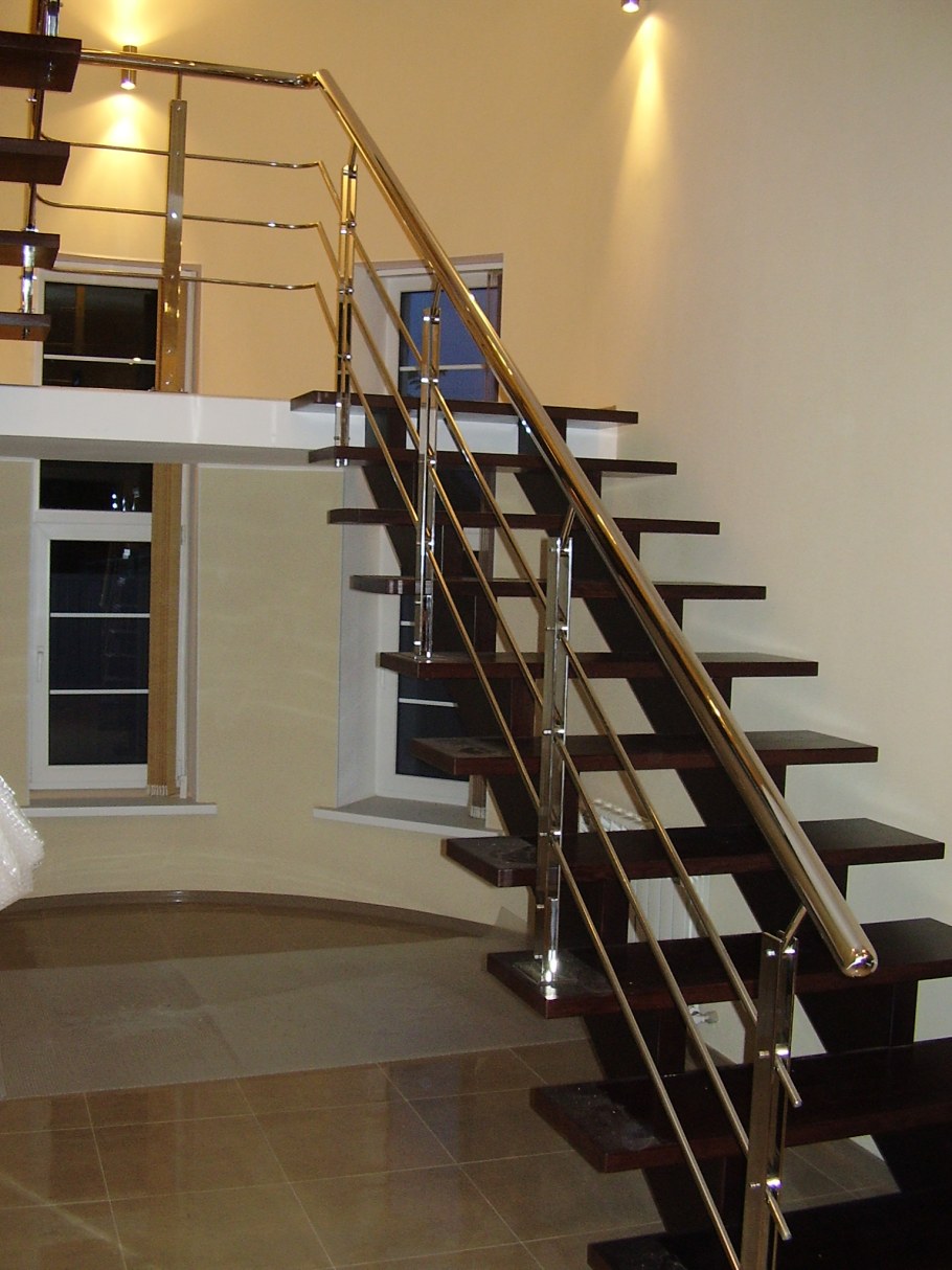 Перила для лестницы из нержавейки