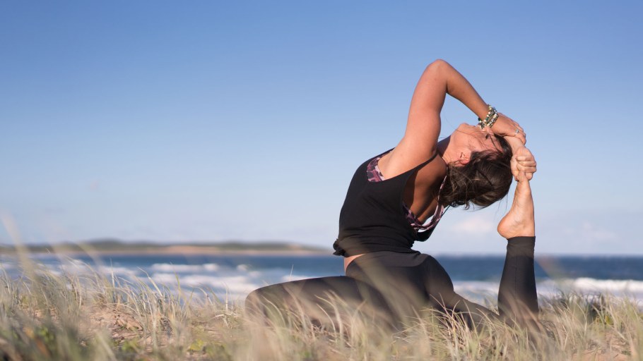 Фотосессия йога на природе