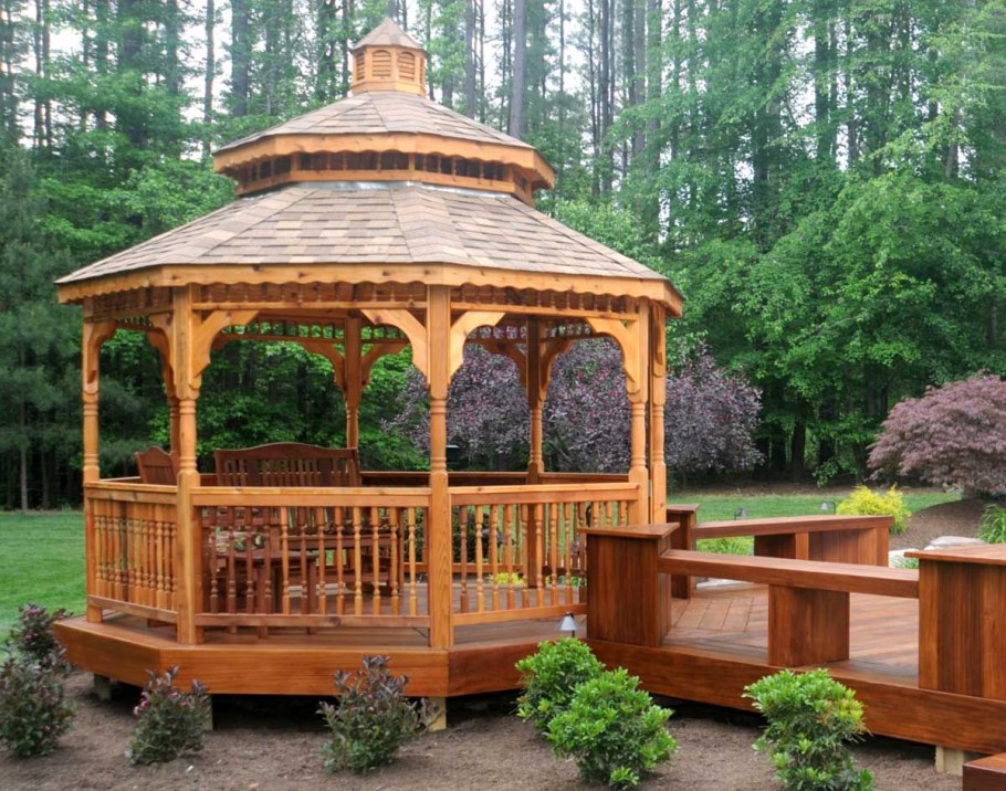 Круглая беседка