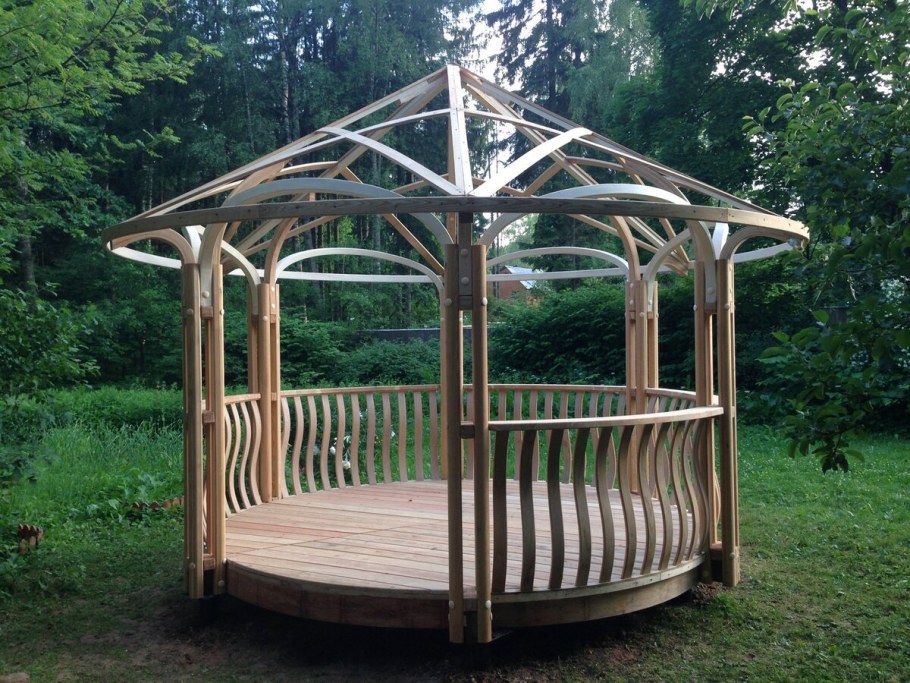 Беседка финская шестискатная