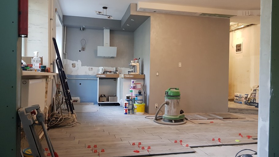 Замерщик потолков