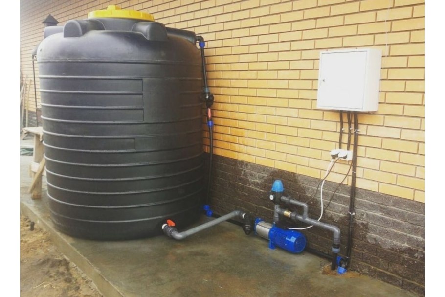 Емкость s 2000л