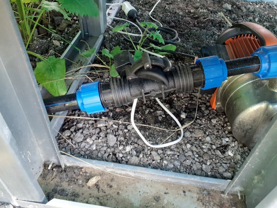 Подставка под еврокуб для душа