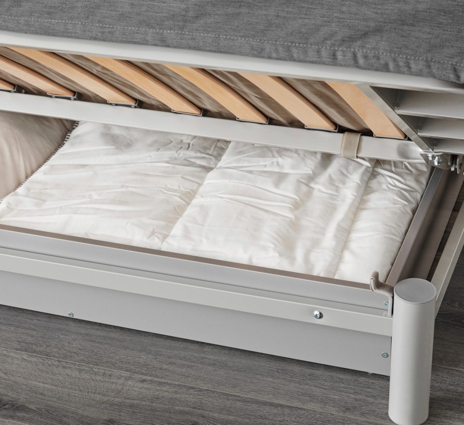 Ikea диван кровать БЕДИНГЕ