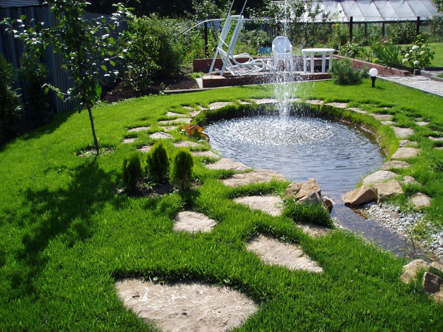 Фонтан на участке