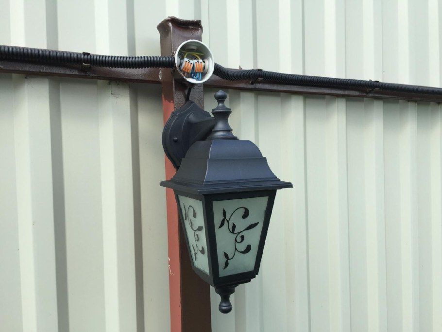 Лампа для дачи