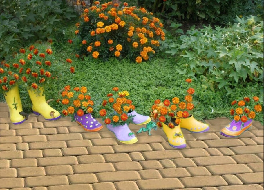 Фигуры из шин для сада