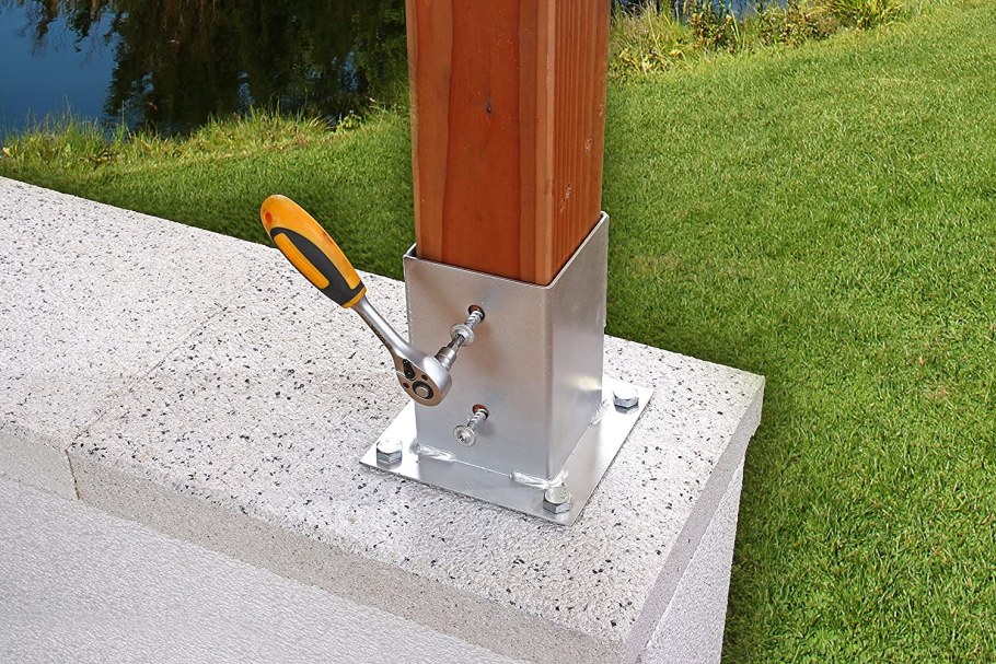 Анкерное основание колонны бруса Тип u 100х325х120