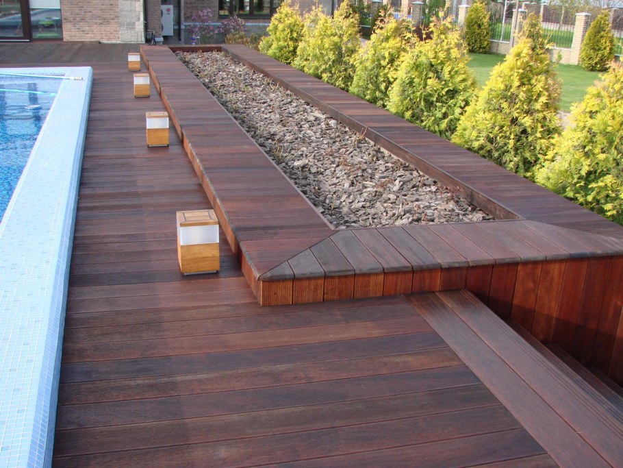 Дорожки из террасной доски