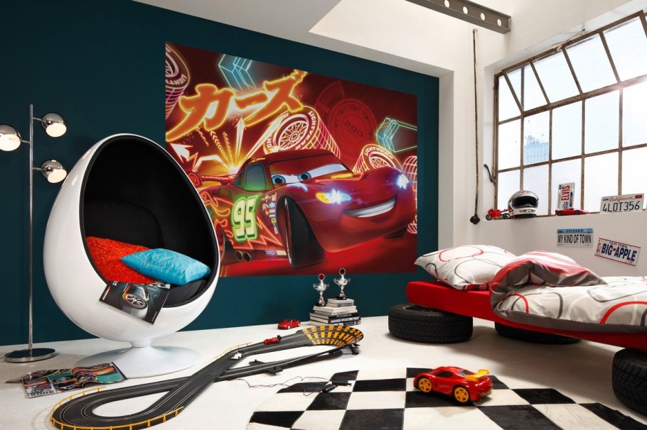 Стены в комнате подростка