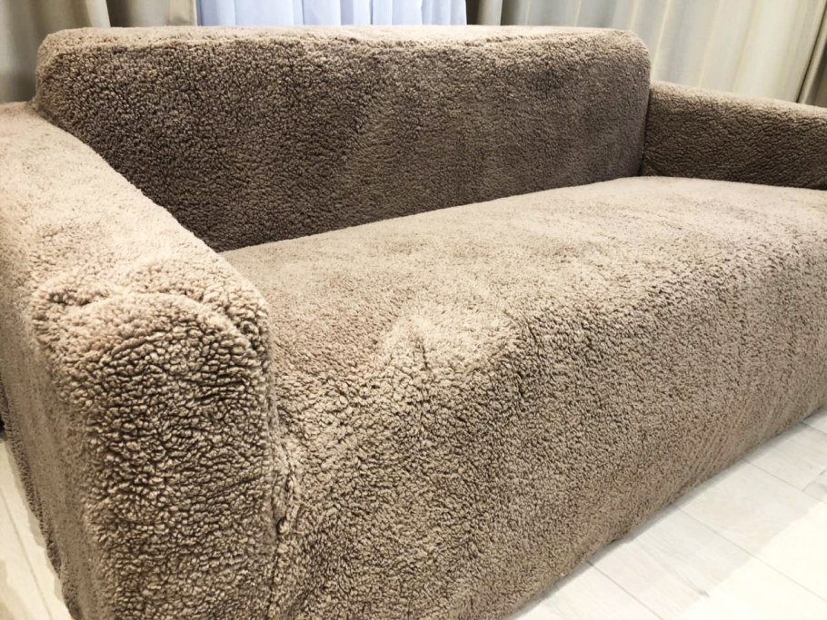 Чехол на трехместный диван плюшевый Venera Sofa Soft