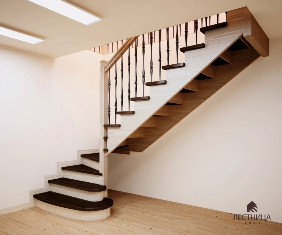 Лестница между этажами в частном доме