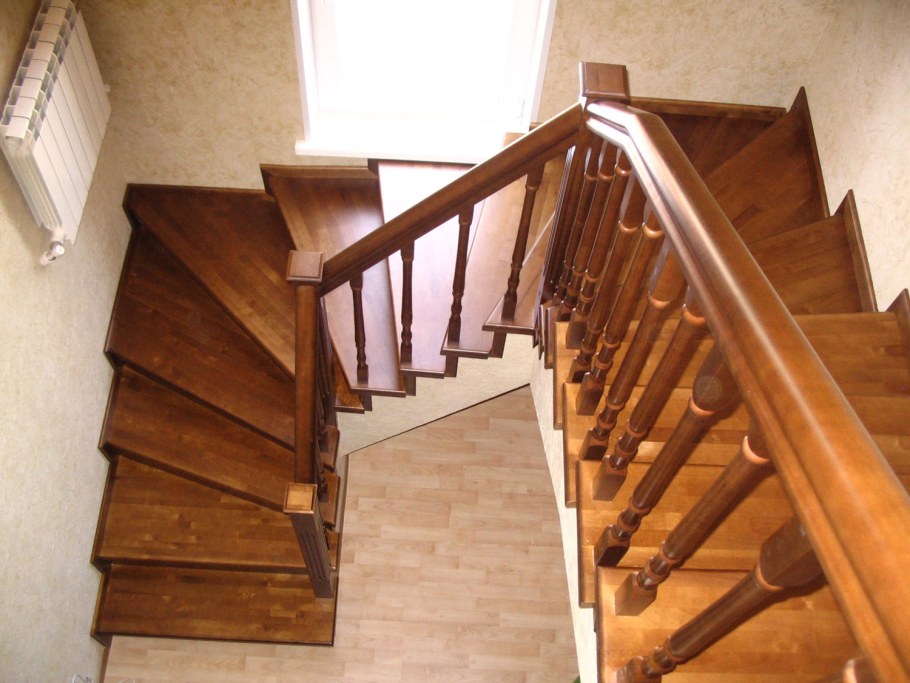 Лестница п образная 1640 на 910