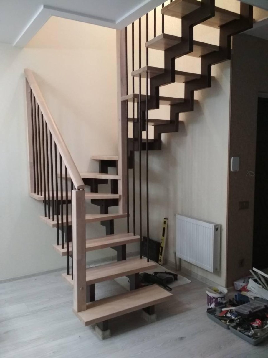 Лестница с 6 забежными ступенями