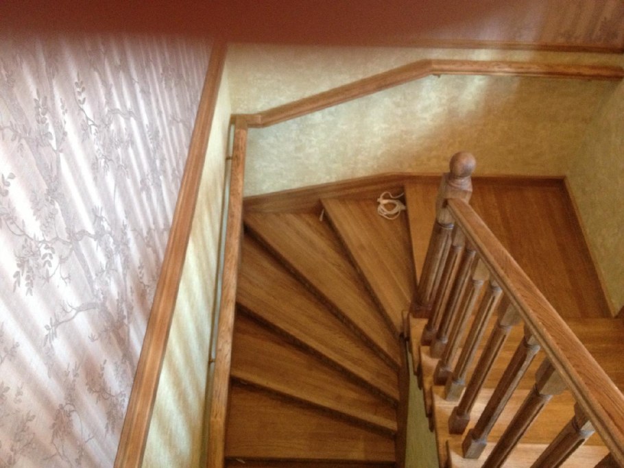 Забежная лестница 180 второй этаж