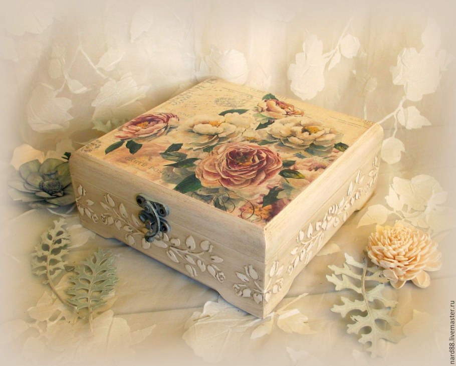 Декупажная шкатулка