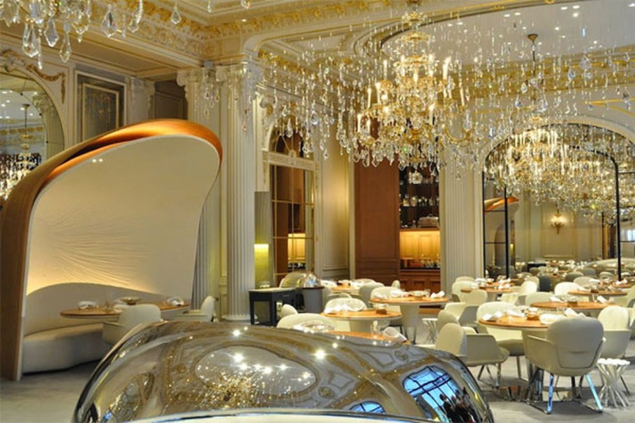 Alain Ducasse au Plaza Athenee Париж Франция