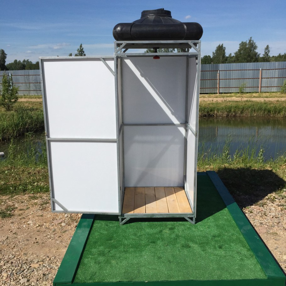 Летний душ из поликарбоната