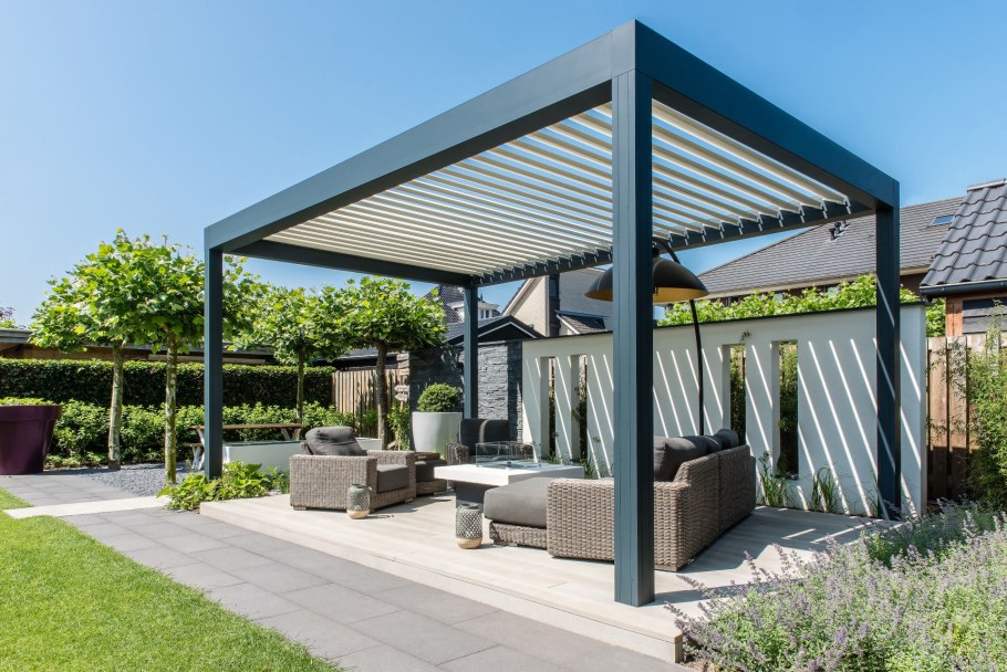 Гелиос маркизы перголы