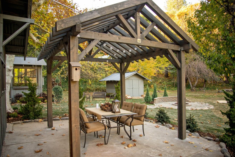 Беседка пристройка к дому