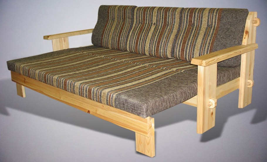 Диван на веранду