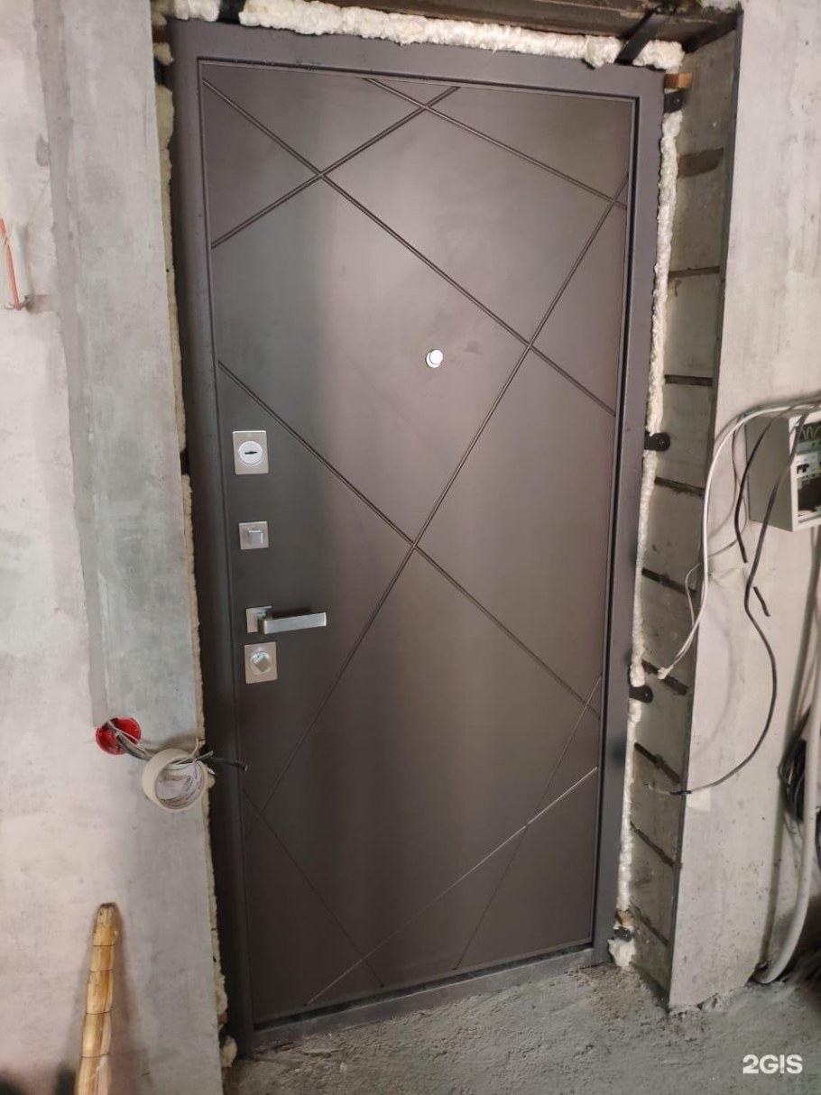 Монтаж входной металлической двери