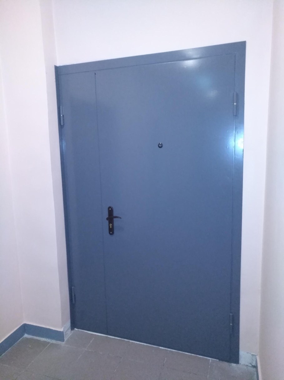 Двери межквартирные тамбурные