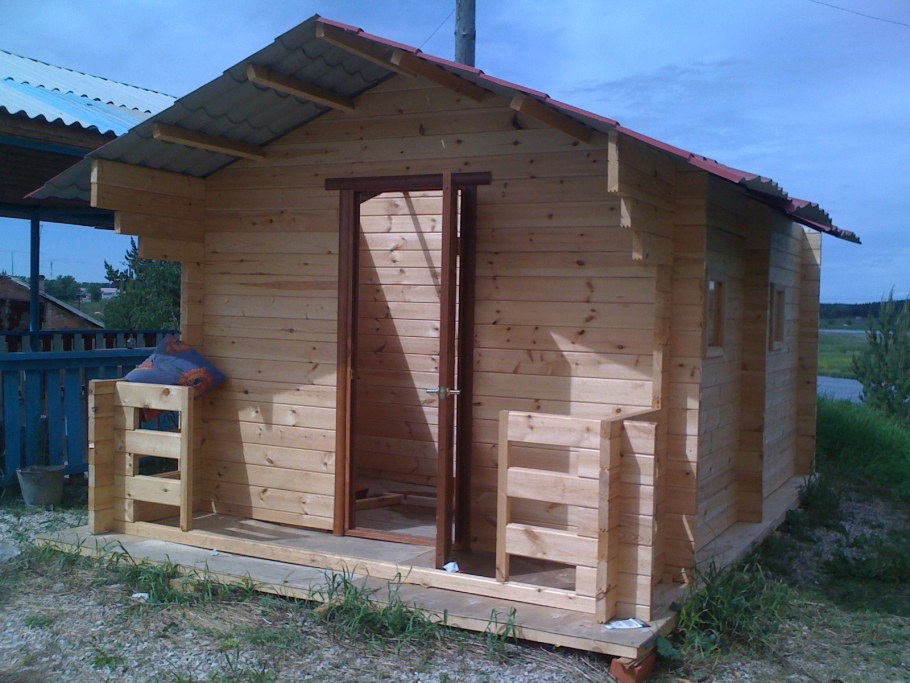 Баня на дачу из досок