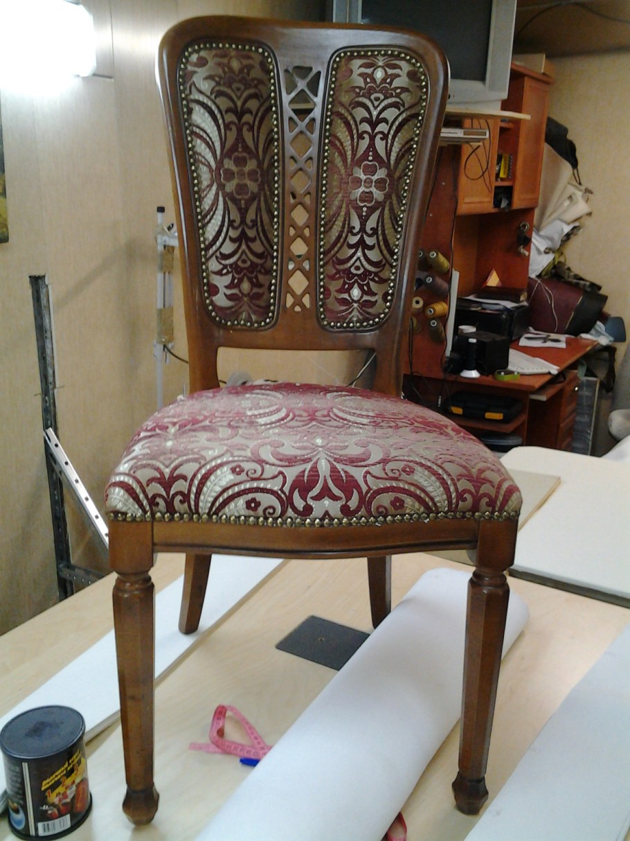 Обшивка кресла