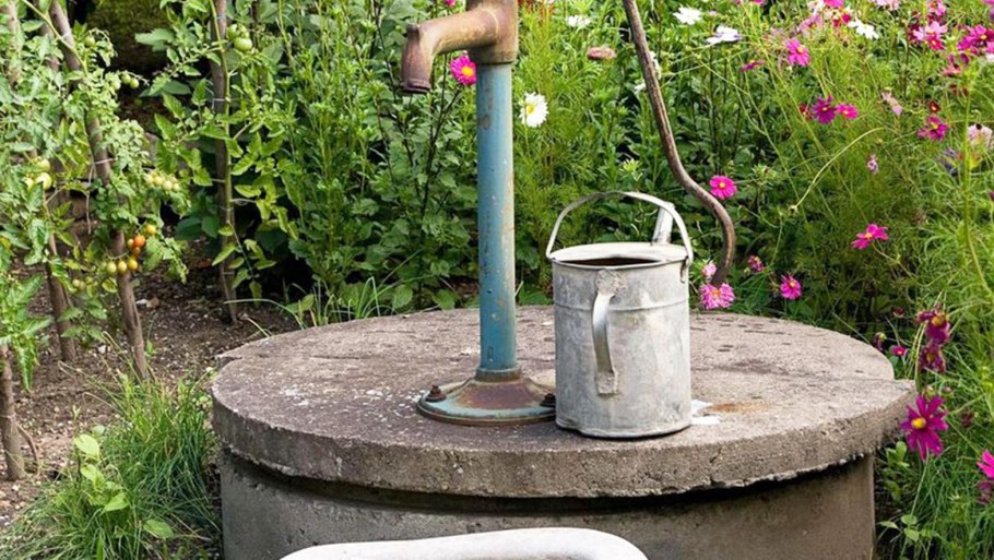 Колонка для воды уличная