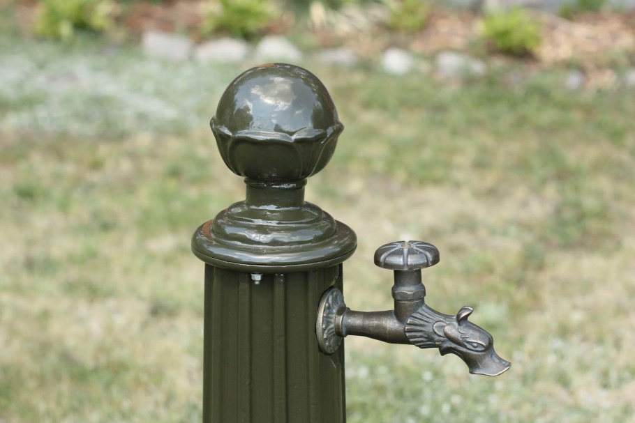 Колонка на даче