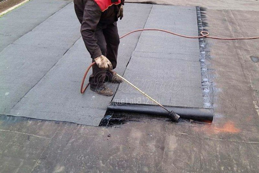 Мини рулонная черепица ТЕХНОНИКОЛЬ