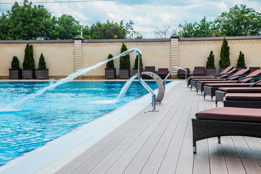 Грин флоу бассейн красная Поляна