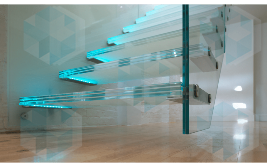 Стеклянная лестница