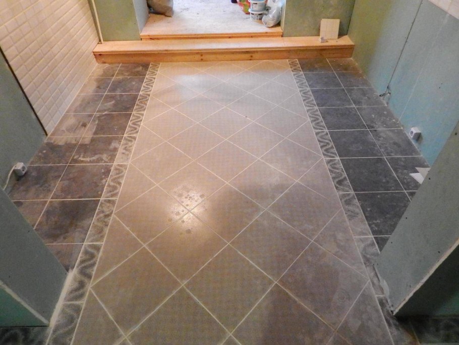 Укладка плитки по диагонали