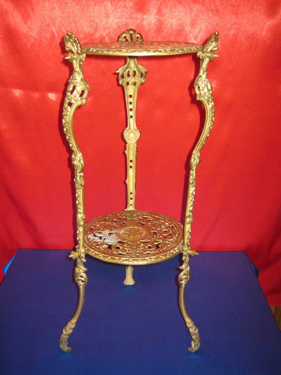 Кованная мебель в интерьере