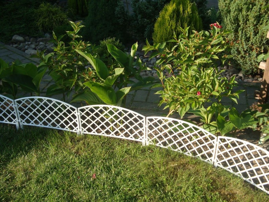 Деревянный заборчик для сада