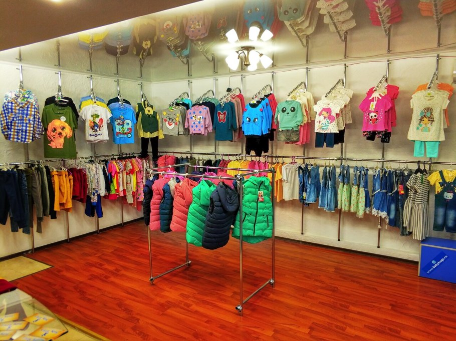 Шоу рум детской одежды