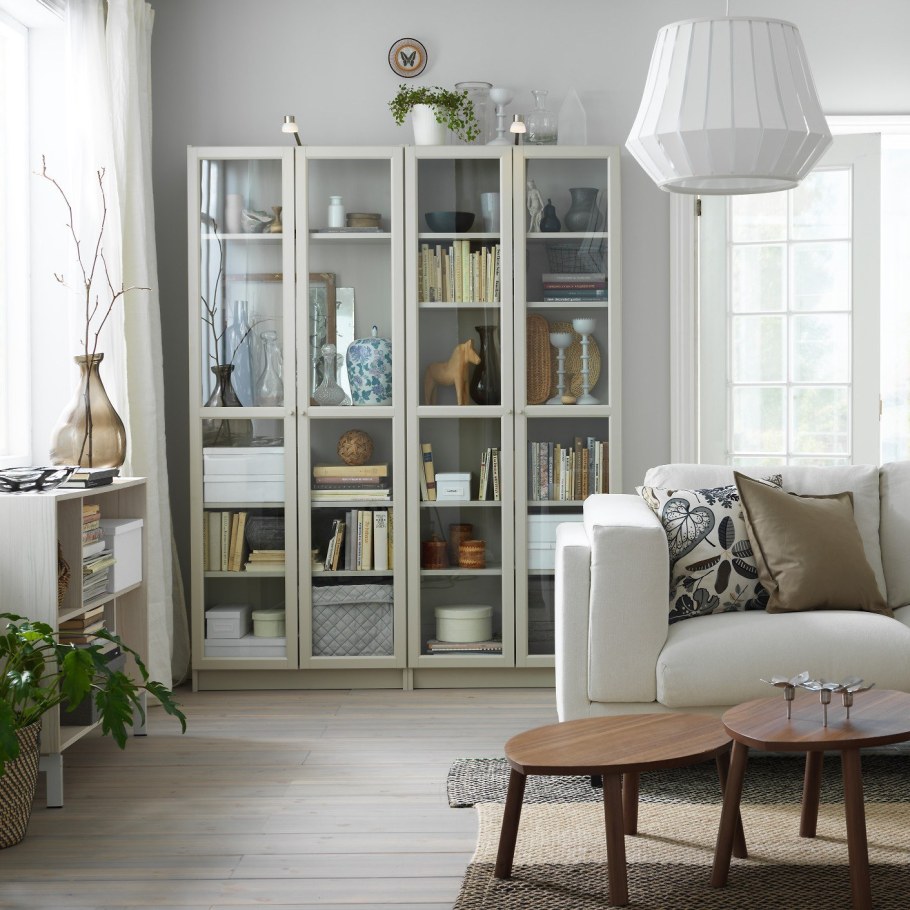 Шкаф книжный белый Серджио