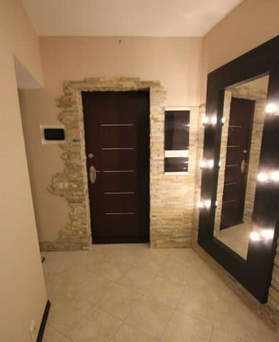 Евроремонтом прихожей в новостройке