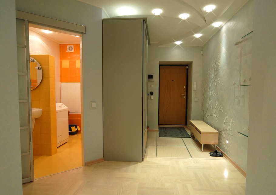 Евроремонт коридора в квартире