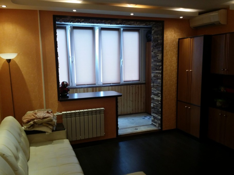 Комната с балконом в хрущевке