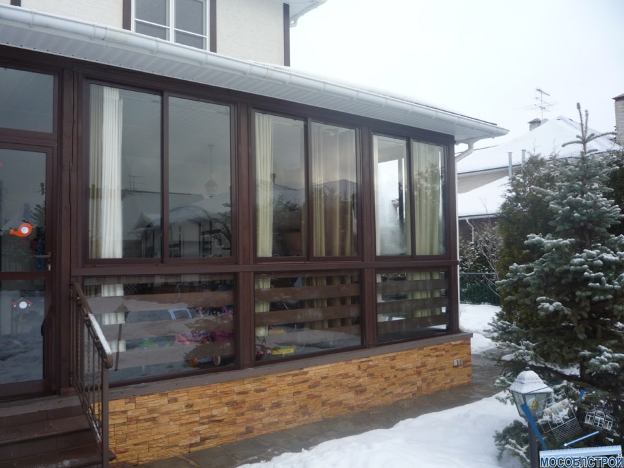 Остекление террасы Алютех