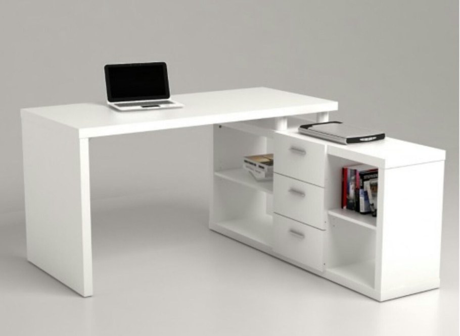 Современный письменный стол