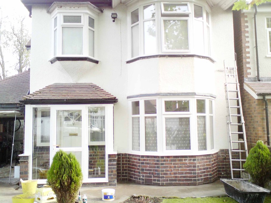 Дом с эркером